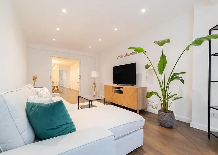 Gran Loro Dorado Apartment *